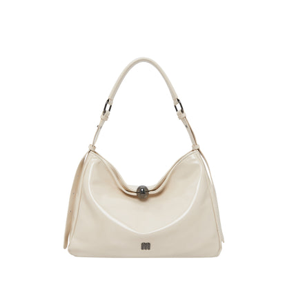 Clara Classic Shoulder Bag